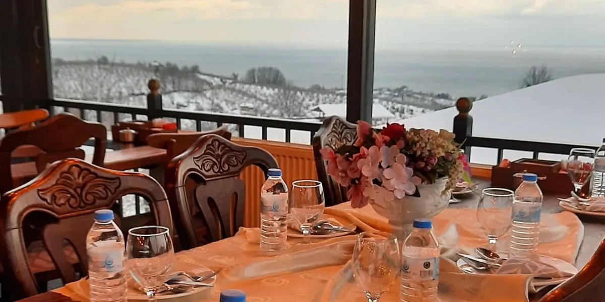 Ihlamur Cafe & Restaurant