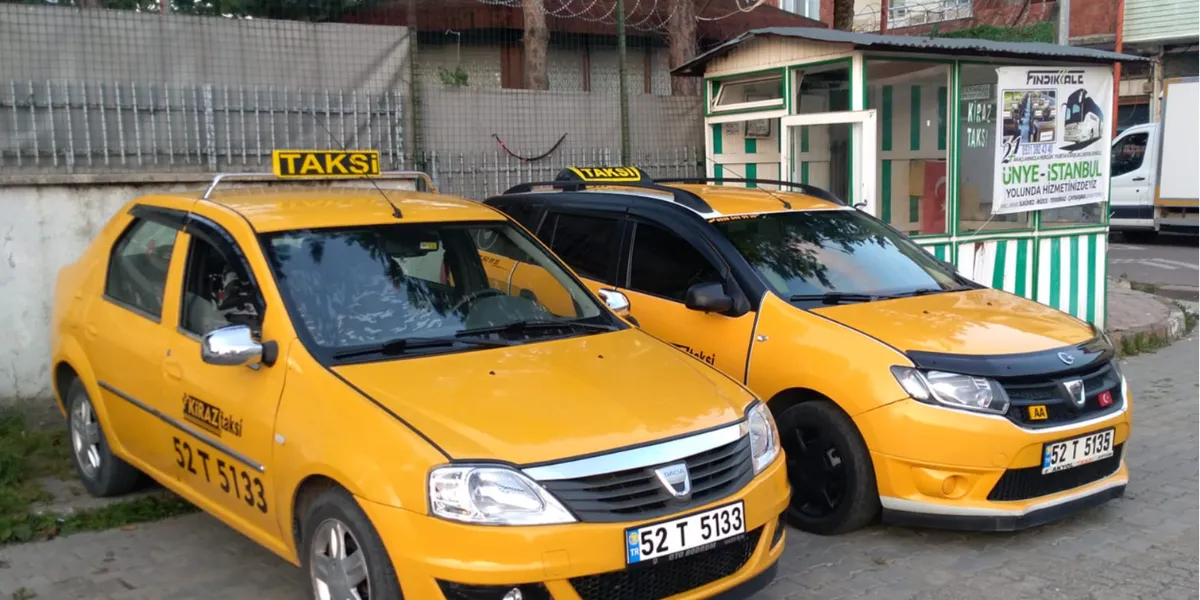 Kiraz Taksi Durağı